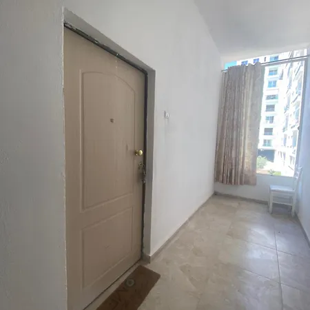 Апартаменты Enxhi