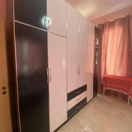 Апартаменты Enxhi *